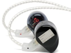 ADVANCED�A�s���A�x�����E���E�_�C�i�~�b�N�h���C�o�[���ڂ̃t���O�V�b�vIEM�uM5-1D�v