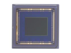 LmÂ̎BeɌO[oVb^[CMOSZT[Bh[ڂȂǑz