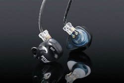 FitEar�A�Ód�^�{BA�h���C�o�[�n�C�u���b�h�C���z���̃J�X�^��IEM�ŁuFitEar EST Custom�v