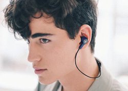 Dearear�A�h�����\��IPX7�ɍ��߂�Bluetooth�C���z���uBuoyant II Wireless Bluetooth�v