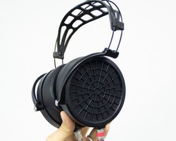 MrSpeakers�A���ʋ쓮�w�b�h�z���ŏ�ʁuETHER 2�v�B�h���C�o�[����S�ʍ��V�A�啝�y�ʉ�