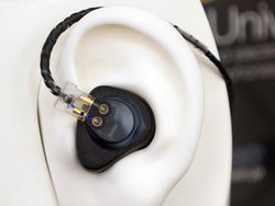 ���w�b�h�z���Ձ�FitEar�̍ŐV�@�^�u���X�I�[�f�B�I�A�V�f�ނ̃~�j�~�j�P�[�u���^Oriolus����4.4mm�o�����X�^��ǃ|�^�A��