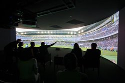 �L���m���A���R���_�f����8K���p�ȂǃX�^�W�A���f���\�����[�V�����̎��p���Ɍ��������؎���