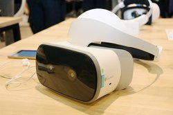 VR�w�b�h�Z�b�g�uMirage Solo�v��PS VR�f�U�C�����g�p�\�ɁBSIE�ƃ��m�{�����C���Z���X�_�����