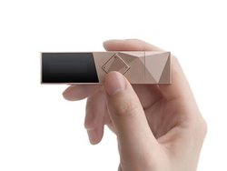 �R�E�H���AUSB��������̌^DAP�uiAUDIO U7�v�B�{�C�X���R�[�_�[�⃉�W�I�@�\������