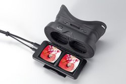 �W���p���f�B�X�v���C�AVR��p�ɊJ�������t���p�l�����ڂ�HMD�uVRM-100�v