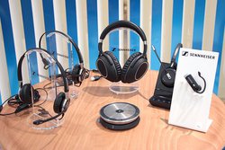 �[���n�C�U�[�A�r�W�l�X�����}�C�N��X�s�[�J�[�������B�I�[�f�B�I�Z�p�Łu���������v�v�Ή�