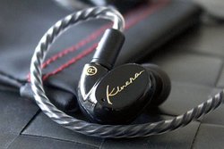 KINERA�A1BA�{1�_�C�i�~�b�N�h���C�o�[�𓋍ڂ����n�C�u���b�h�C���z���uSEED�v