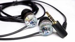 intime�̃n�C�u���b�h�C���z���u��-Light�v�Ƀo�����X�P�[�u���̗p���f��