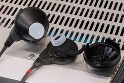 ���|�^�t�F�X��STAX�A���O�Ŏg���� �g���J�o�[�h ���i�ł�W���^�v���I�[�f�B�I�u�����h��MACKIE�����o�W