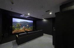 �A�X�g���f�U�C���A8K/22.2ch�̏�f�ɑΉ���������Ҍ����u8K�V�A�^�[�v���J��