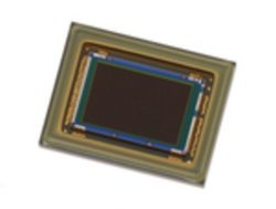 \j[A540fHDRBe^LEDtbJ[}𓯎ɍsԍڃJpCMOSZT[