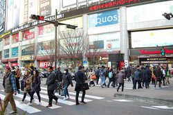 2018N̒߂֌Aؓł͂Ȃ󋵂ȂAɎ艞