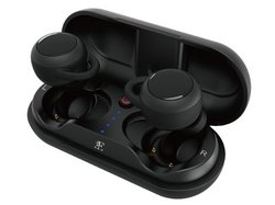 3E�AIPX7�̖h�����\����������S���C�����X�C���z���uBARRETT�v