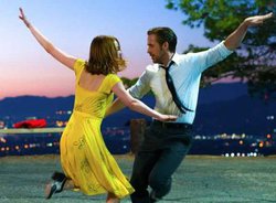 �w���E���E�����h�x�����j���[�hShow!�ō���A�n��g������