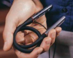 1MORE�A�n�C�u���b�h�h���C�o�[�Ńm�C�L�����Ή����܂�Ȃ�����l�b�N�o���h�^Bluetooth�C���z��