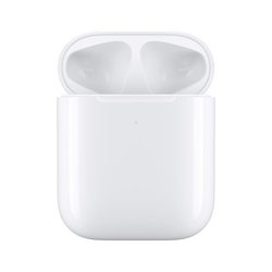 �A�b�v���A�V���uAirPods�v�Ŏg���郏�C�����X�[�d�P�[�X�B8,800�~
