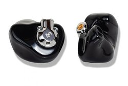 Campfire Audio�̃J�X�^��IEM�uEQUINOX�v�A�t�̃w�b�h�t�H���Ղ�30�����̔�