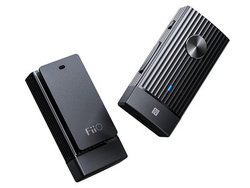 FiiO�A�C���z�������C�����X���ł��鏬�^�|�^�A���uBTR1K�v