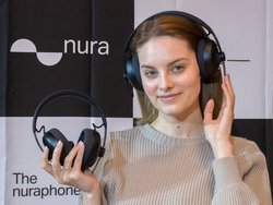 �g�w�b�h�z���{�C���z���h �n�C�u���b�h���i�unuraphone�v���{�㗤�B�S�����L�����u���A�m�C�L�����ȂǑ��@�\����