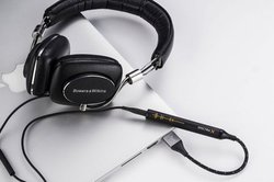 �t�H�[�J���|�C���g�A�u�t�̃w�b�h�t�H���Ձv��384kHz�Ή��̏��^�|�^�A�����Q�l�o�W