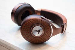 ���w�b�h�t�H���Ձ��Ȃ܂��܂Łg�n�C�G���h�h�BFOCAL�̖��^�t���O�V�b�v�w�b�h�z���uSTELLIA�v���\��ڕ�