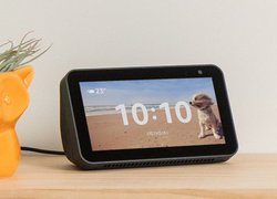 Amazon�A9,980�~�̏��^��ʕt���X�}�[�g�X�s�[�J�[�uEcho Show 5�v