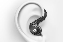 MEE audio�A�Đ����Ԃ≹����������Bluetooth�C���z����2���ヂ�f���uX6G2�^X5G2�v