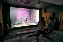 8K3D�V�A�^�[��8K120p�AHDMI2.1�Ή��@��Ȃǔ�I�B�A�X�g���f�U�C�����v���C�x�[�g�V���[