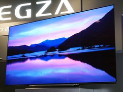 ���ŁA�V4K�L�@EL�e���r�g���O�U Pro�hX830�h�BX930�Ɠ����掿�A�S�^�@�\���Ȃ��ቿ�i��