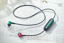 �I�[�f�B�I�e�N�j�J�A�J���o��6�F��p�ӂ���Bluetooth�C���z���uATH-CK150BT�v�B3,600�~�O��