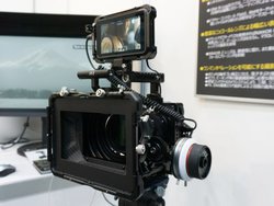 ��4K�E8K�f���Z�p�W���j�R���uZ 6�v�ɂ��4K�E12bit RAW�o�̓f���^�G�C���A8K�Ή����P�[�u��