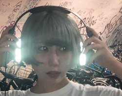 YAXI�A�X�}�z�̃t���b�V���B�e�Ō���gHigh Visibility�d�l�h�C���[�p�b�h