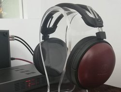 �I�[�f�B�I�e�N�j�J�A�V�R�؍ރn�E�W���O�̐V�w�b�h�z�����C�O���\�B���d/�A�T�_����2�@��