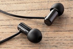 final�A�Q�[����VR�Ȃǁg�o�C�m�[���������ɍœK�h�ȃC���z���uE500�v