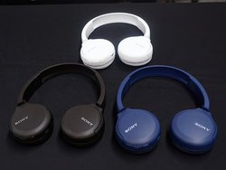 �\�j�[�A��5000�~�ł�AAC/35���ԍĐ��Ή��̓��像�C�����X�w�b�h�z���uWH-CH510�v