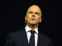 IFAu{̓Cmx[V̋lvAers͑ʉɊҁB鍡Ňǂ