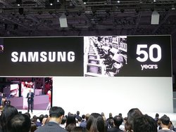 ��IFA���T���X����8K HDR10�{��5G�X�}�z�A�V���ȃe���r�̂�������A�s�[��