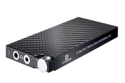 ULTRASONE�A�gEdition�V���[�Y�h���쓮���鍂�o�̓|�[�^�u���w�b�h�z���A���v�uPanther�v