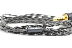 Beat Audio�A�Ǝ��̋�~���u�������́v���̗p�������P�[�u���uSignal MKII�v