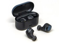 Noble Audio�̏����S���C�����X�uFALCON�v�g���E�ő��h��������T���J��