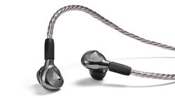 Astell��Kern �~ beyerdynamic�R���{�C���z���uAK T9iE�v�A10��18���ɔ����B��15���~