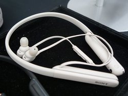 �\�j�[�A�gQN1�h�`�b�v���ڃl�b�N�o���h�^���C�����X�C���z���uWI-1000XM2�v�B�ƊE�ō����m�C�Y�L�����Z�����O����