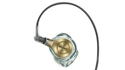 Just Ear�A���i������ɍă`���[�j���O���ł���u�����X�V�T�[�r�X�v�Ή�5���f��