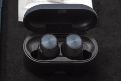 Noble Audio���̊��S���C�����X�uFALCON�v������10��25���B�ҏW���E�������[���̊����x