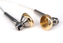 �����J�A�q��@�p�`�^���̗p�̃C���i�[�C���[�^�C���z���uCHACONNE�v