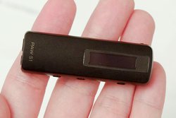 ���w�b�h�t�H���Ձ�Lotoo�A�h���O���T�C�Y��USB DAC�𐢊E�����J�BAROMA�̐V�n�C�u���b�hIEM�uThunder�v���\