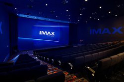 �V�l�}�T���V���C����a�S�R��IMAX���[�U�[�����B�I�[�v�j���O�́w�A�i�Ɛ�̏���2�x