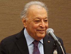 �x�������E�t�B���Ɨ����������̃��[�^����B�u��8�́u�I�P�ɂ������ɂ������v�p���t���Ȏw����I