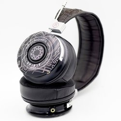 ��Spirit Torino�A�p�b�V�u���W�G�[�^�[���ڂ̃n�C�G���h�w�b�h�z���uRadiante�v